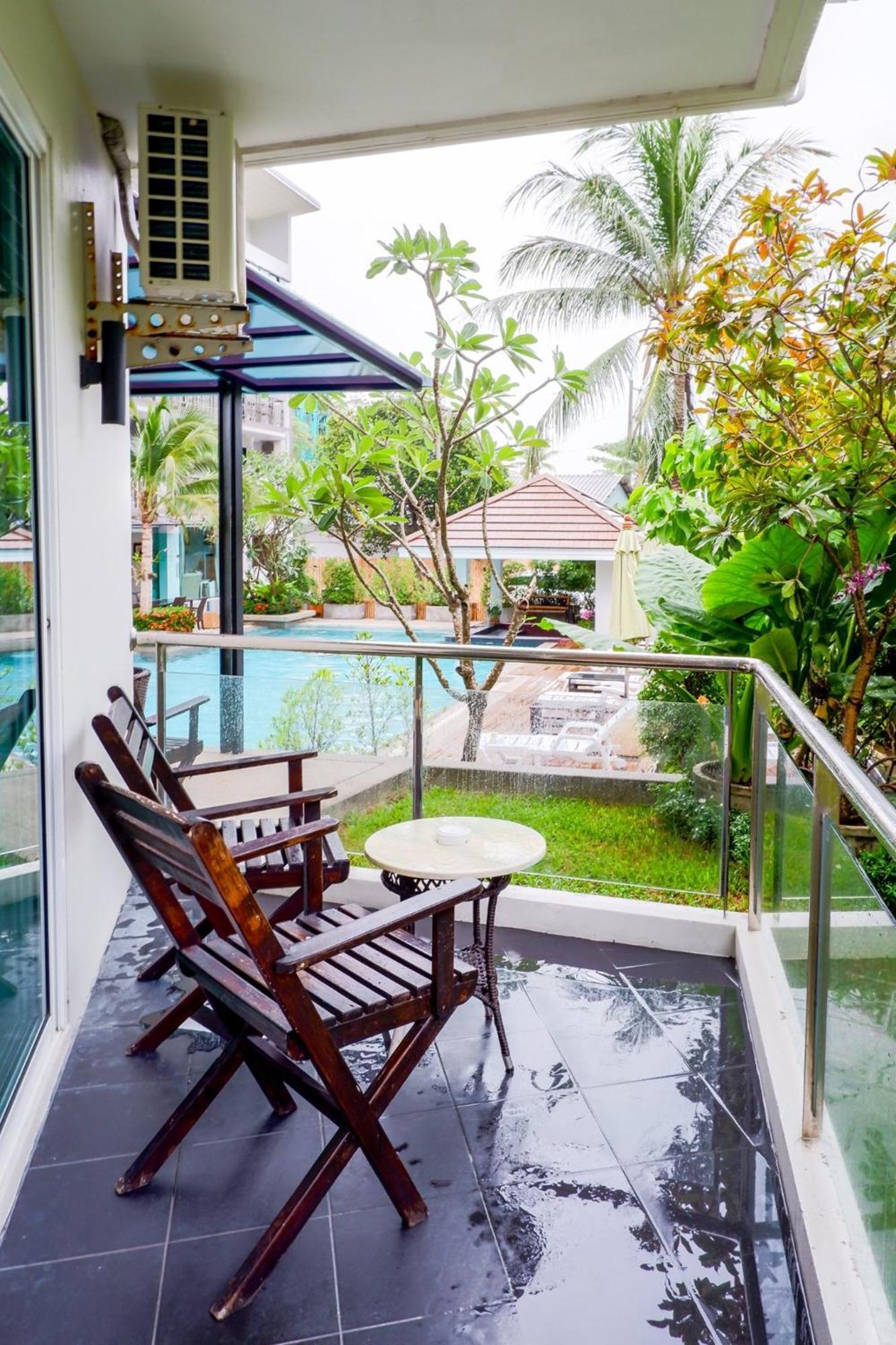 Dipantai Boutique Beach Resort Patong Exteriör bild